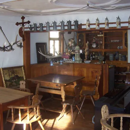 Bed & Breakfast Roter Loewe Heiligkreuzsteinach